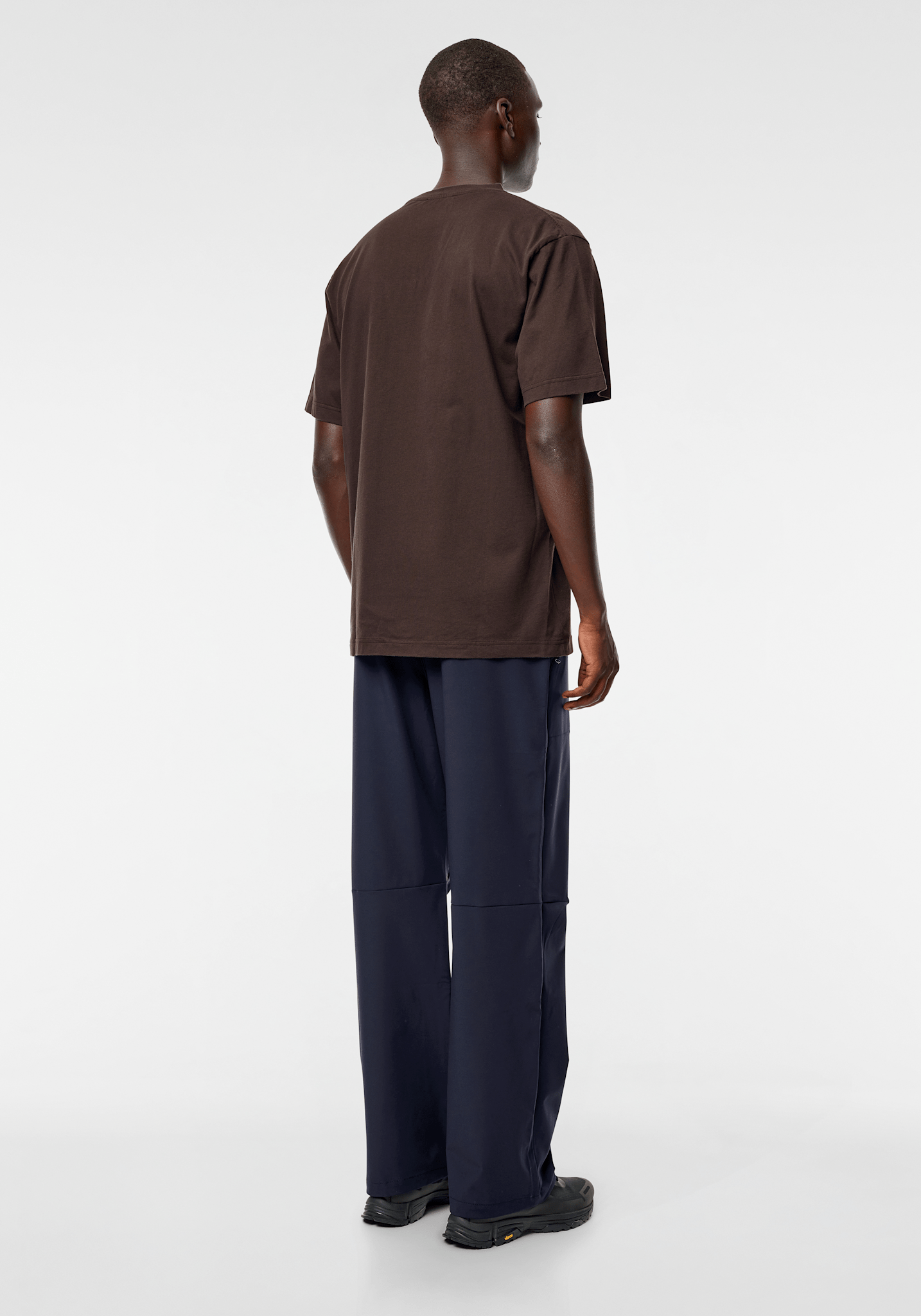 Core Tee - Brown