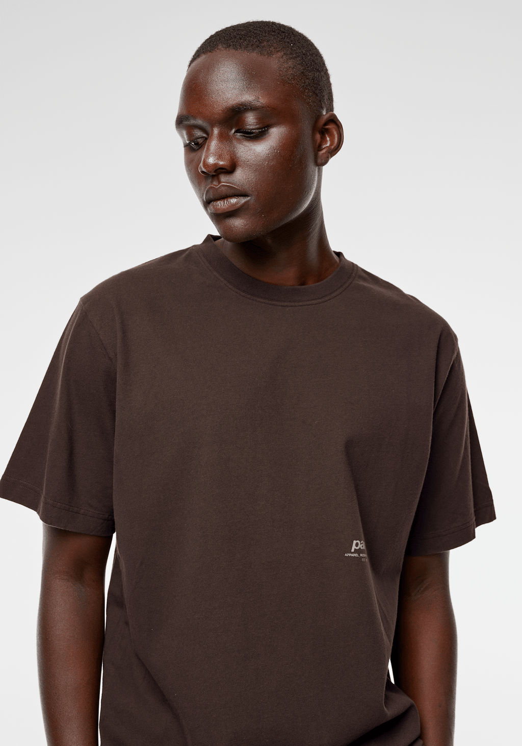 Core Tee - Brown