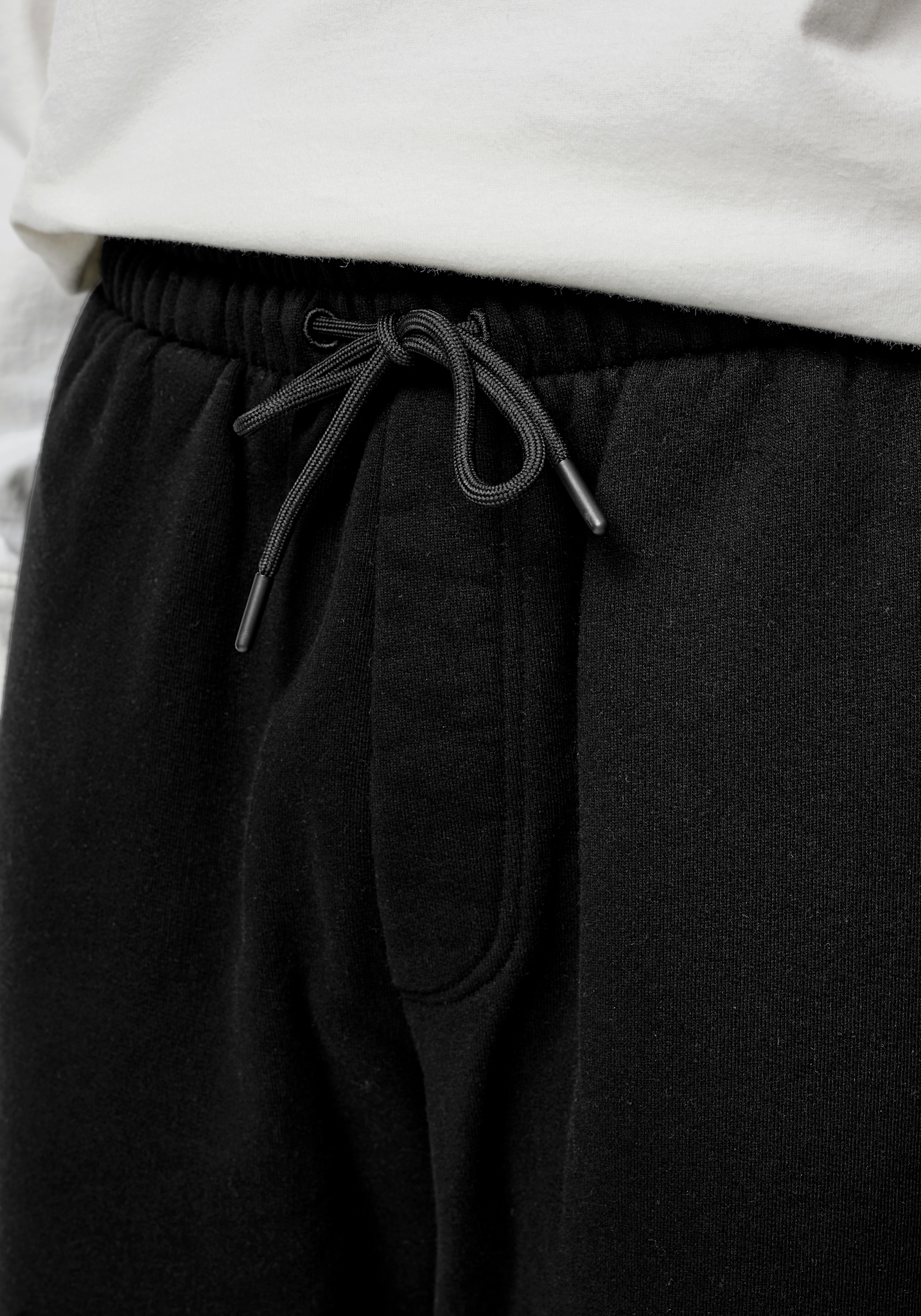 Tomo Sweatpants - Black