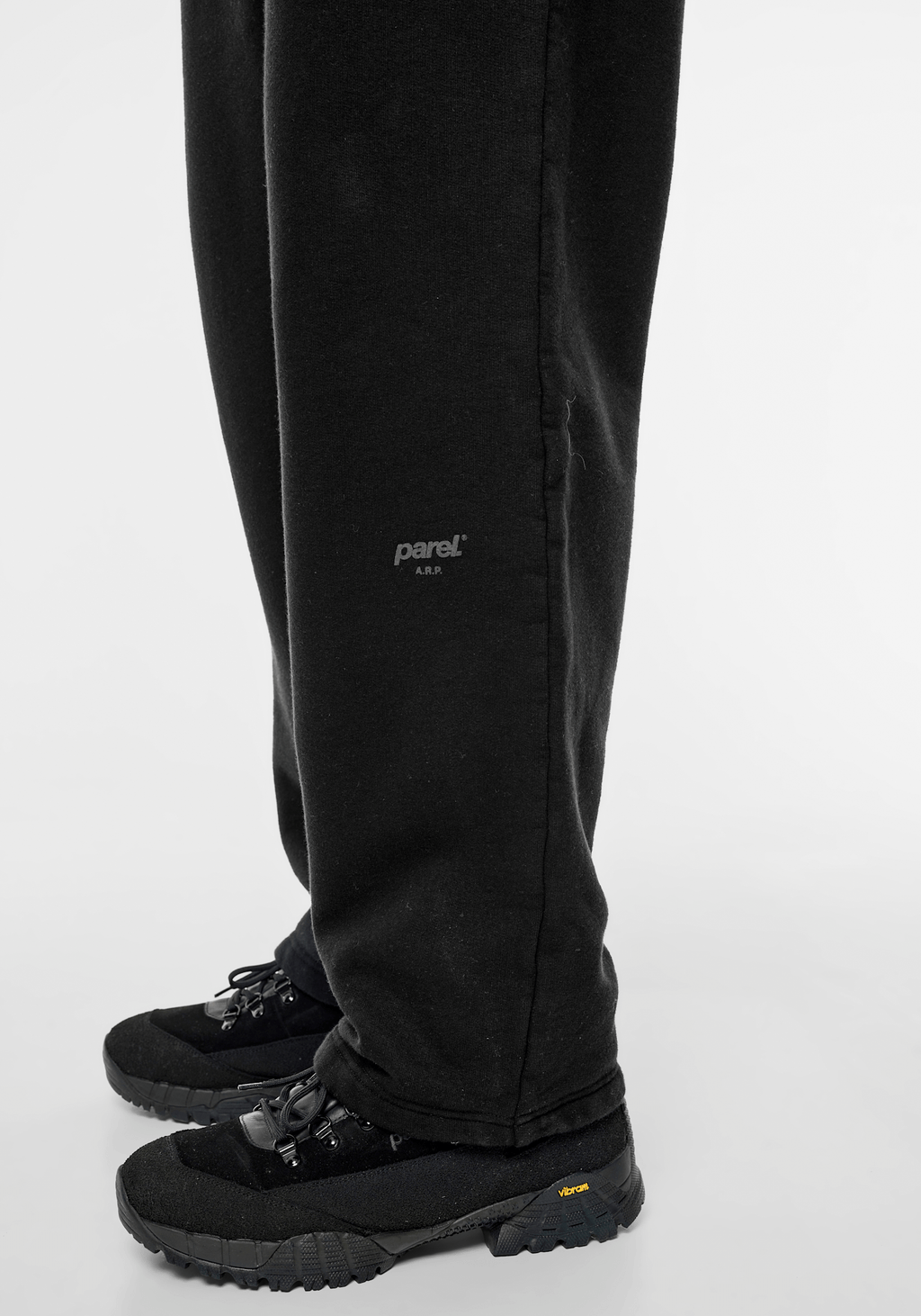 Tomo Sweatpants - Black