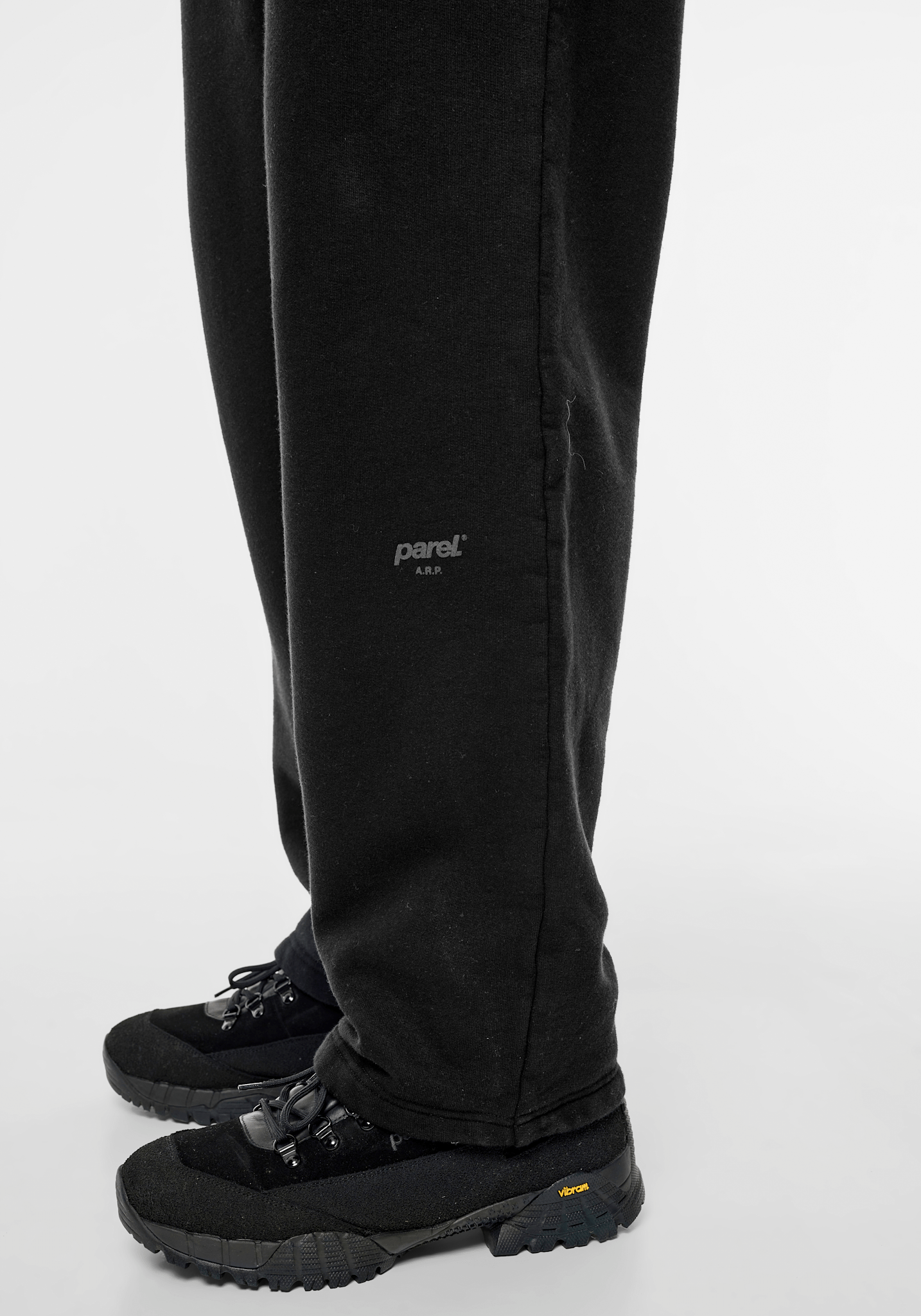 Tomo Sweatpants - Black