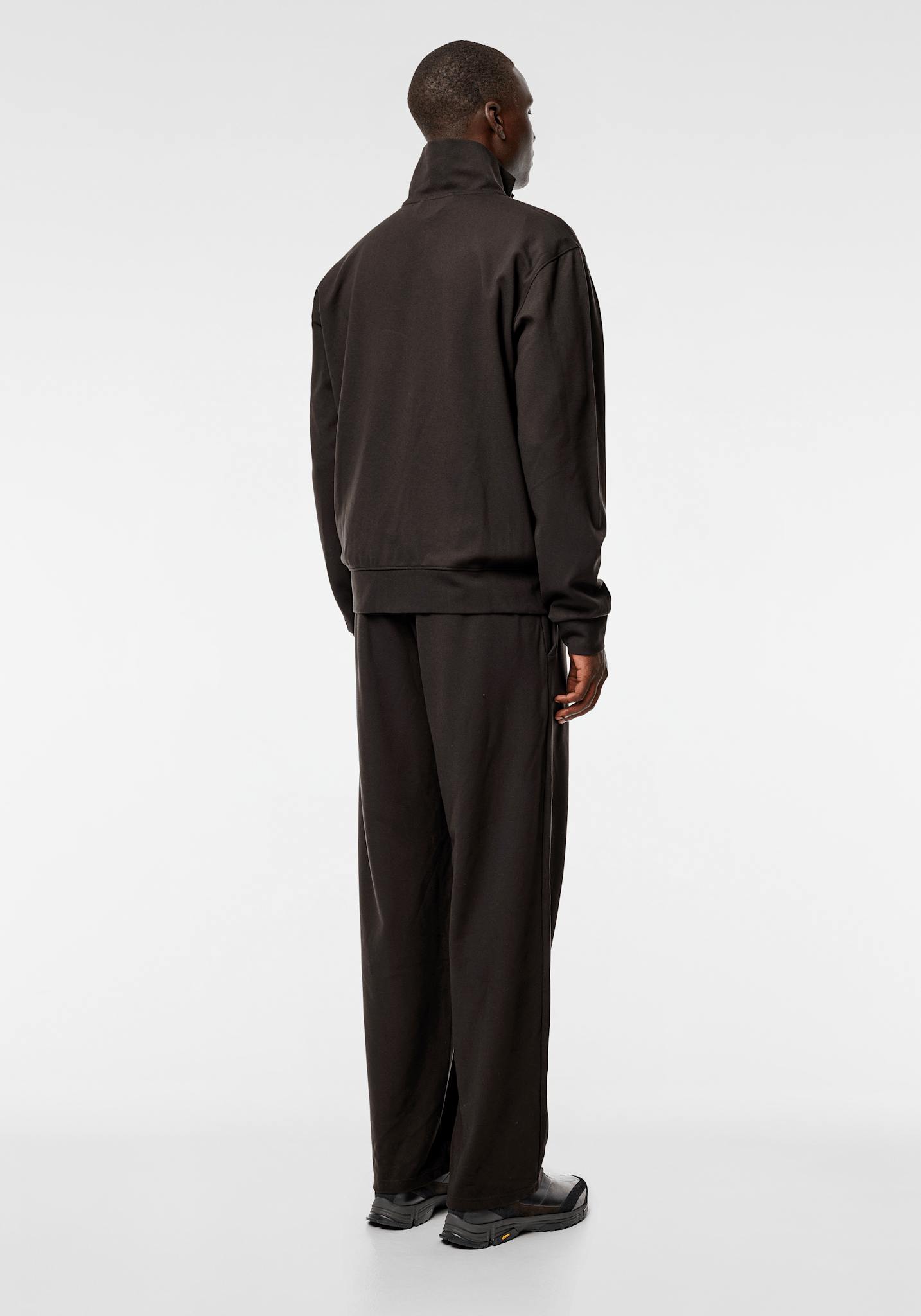 Yanto Tracktop - Brown