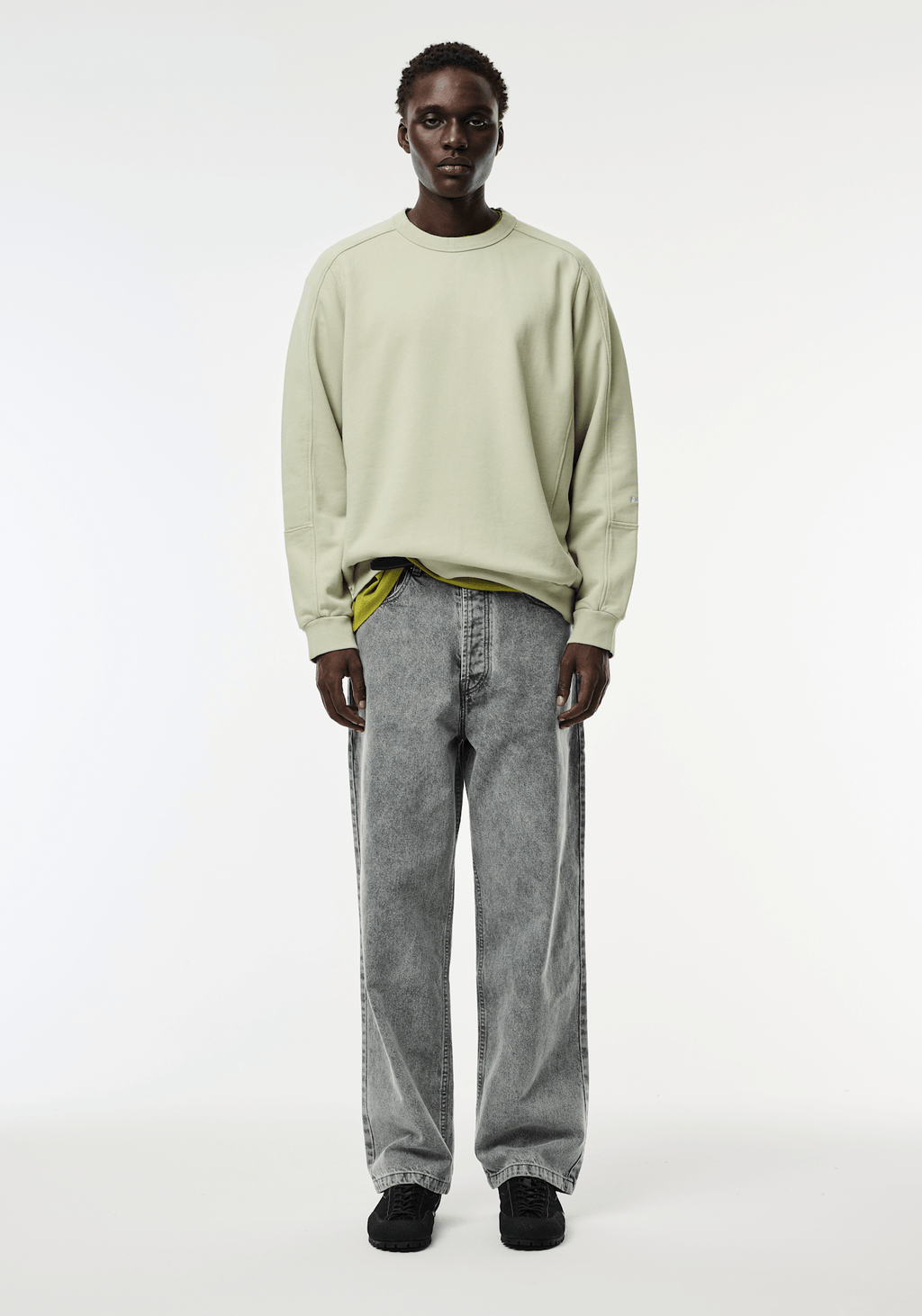 Kutsu Crewneck - Dusty Lime