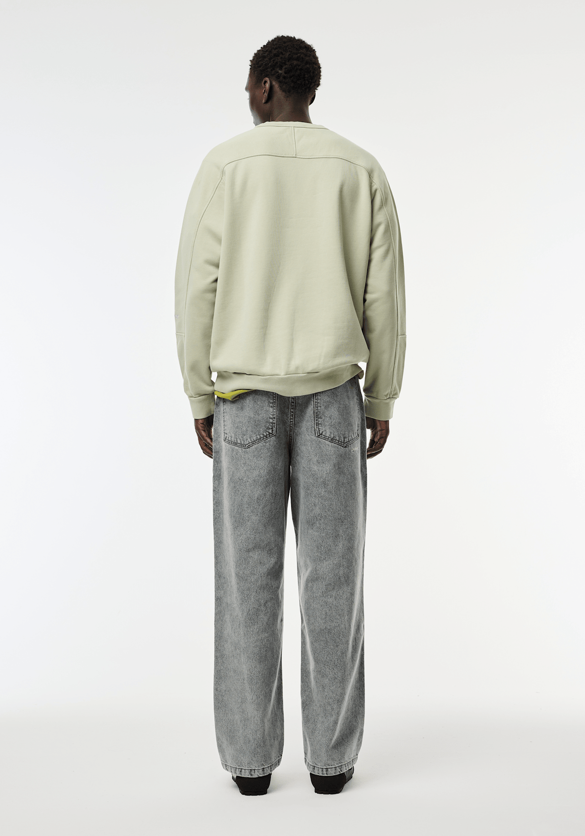 Kutsu Crewneck - Dusty Lime