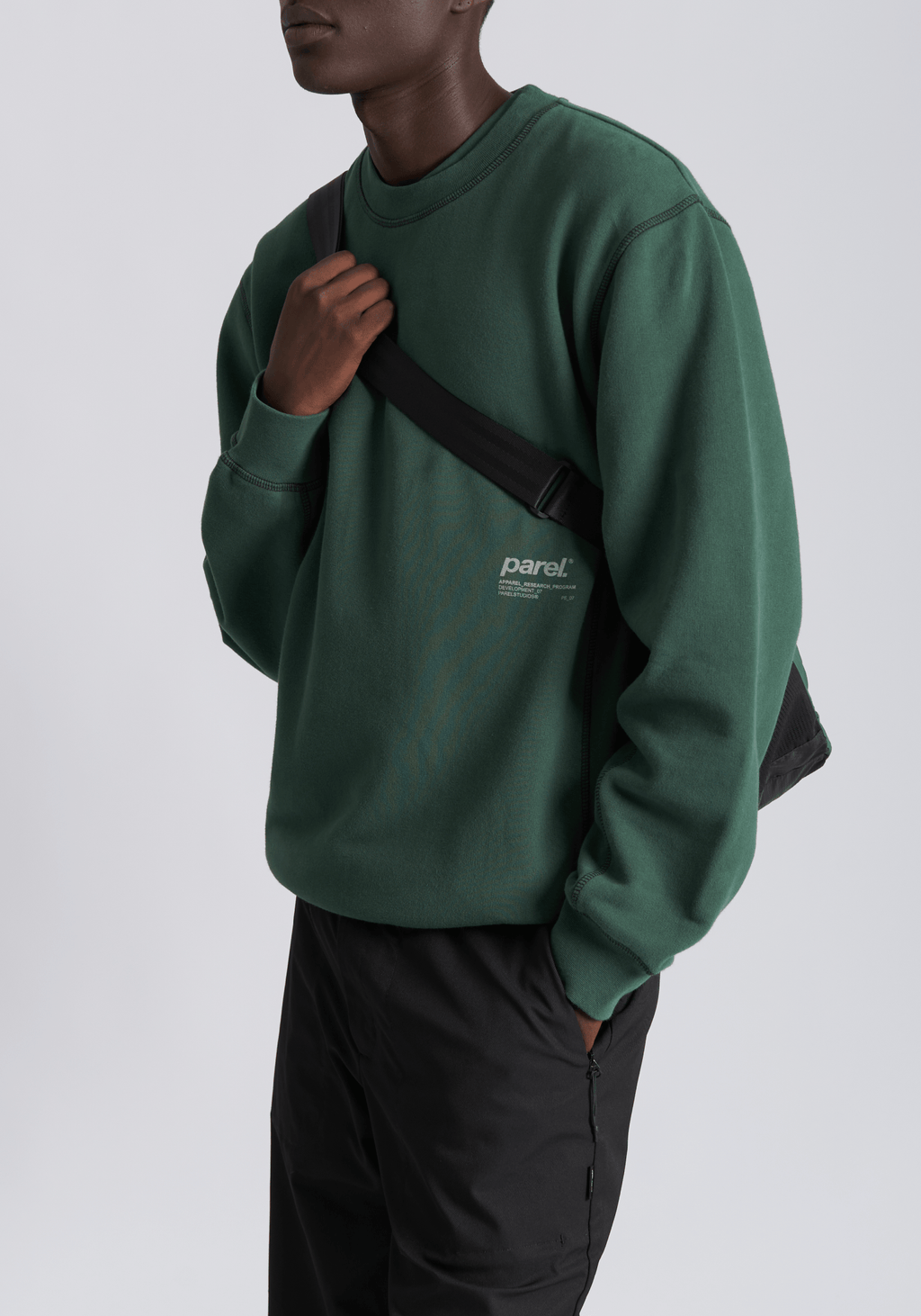 Contrast Crewneck - Moss Green