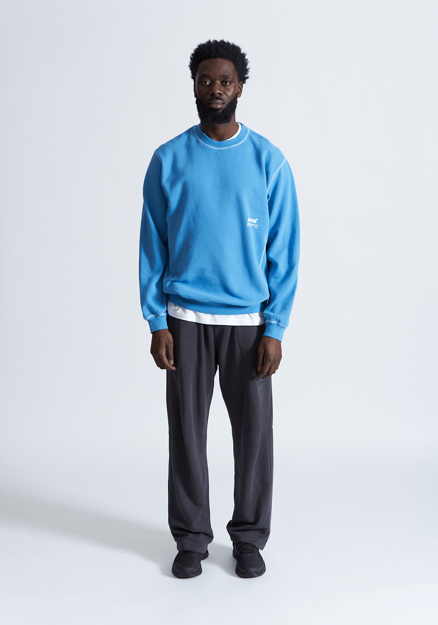 Contrast Crewneck - Azure Blue