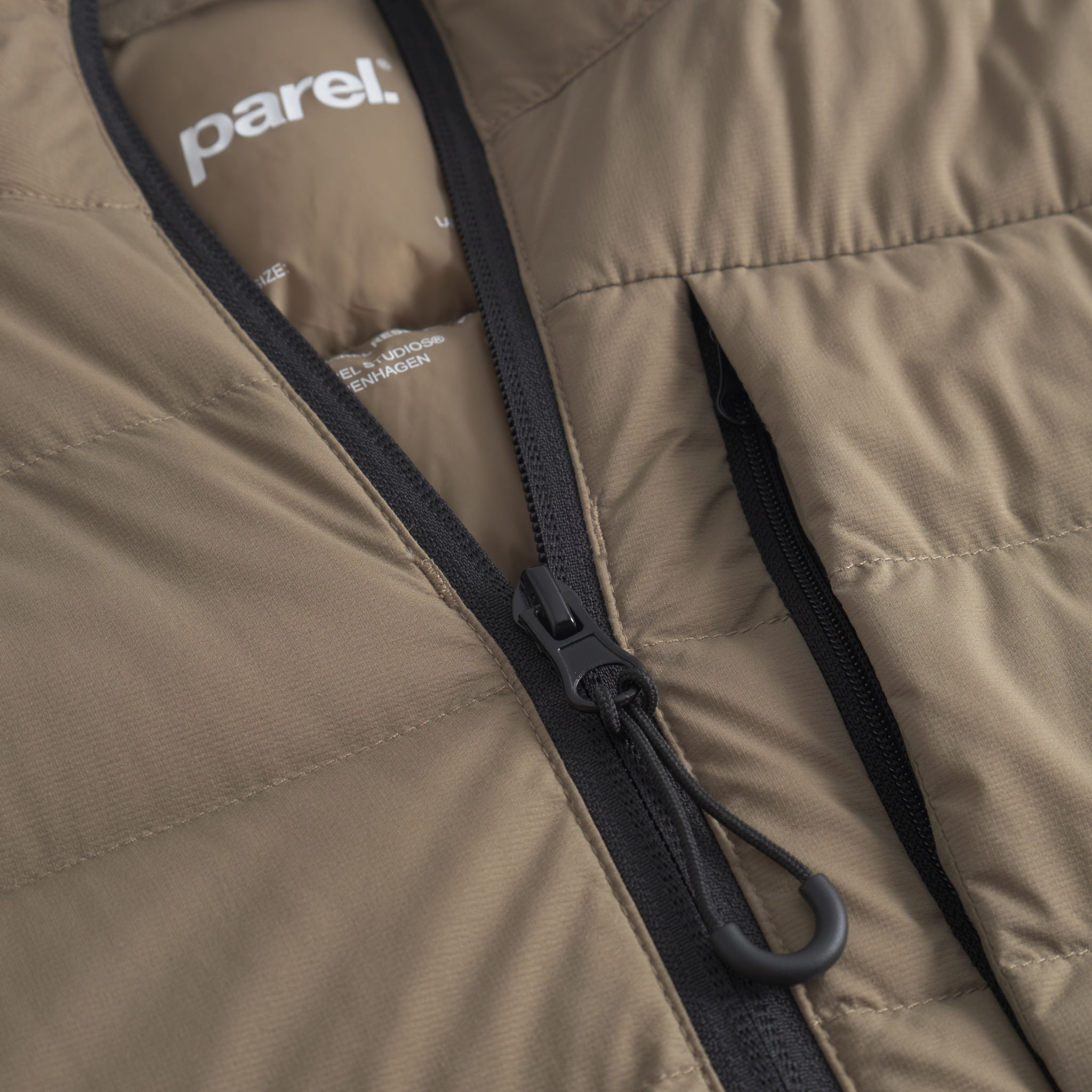 Mashu Down Vest - Sand